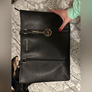 Black Michael Kors Sadie tote bag.